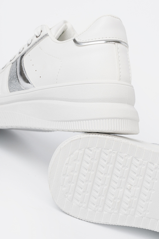 valget värvi Pealiste kingad z metallistm hõbedanem akcentem