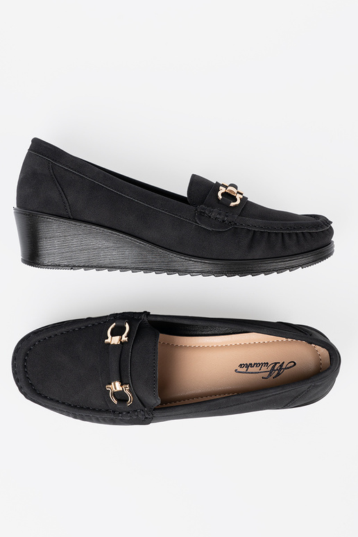 msuud kingad kiilu peal kaunistusega