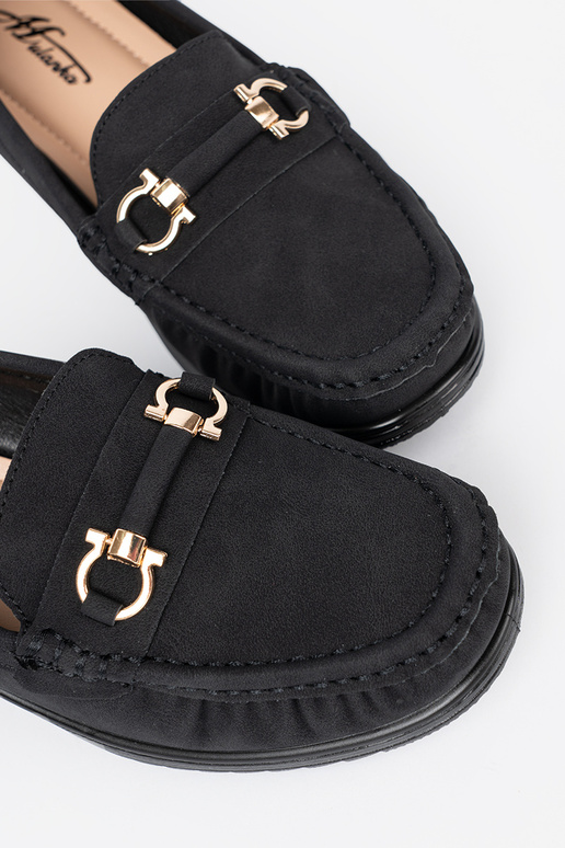 msuud kingad kiilu peal kaunistusega