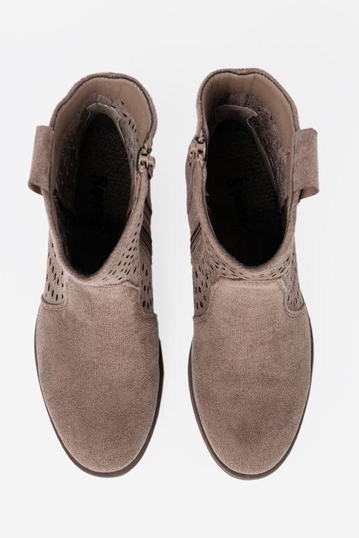 beeži värvi lumesaapad ažuurne sisse kosissebojskim stylu