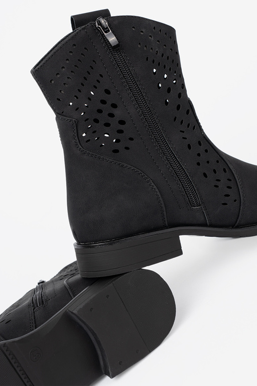 Ažuurne Msuud lumesaapad