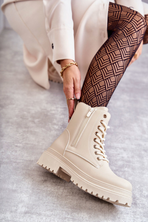 Pealiste poolsaapad voodriga Elevandiluu värvi Dorchen