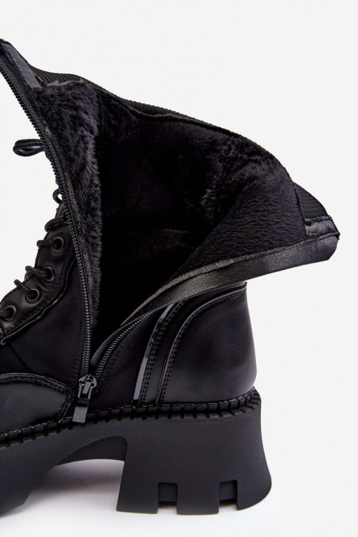 Seemisnahast kingad säärsaapad Ehete kaunistusega msuud Sellel onrx