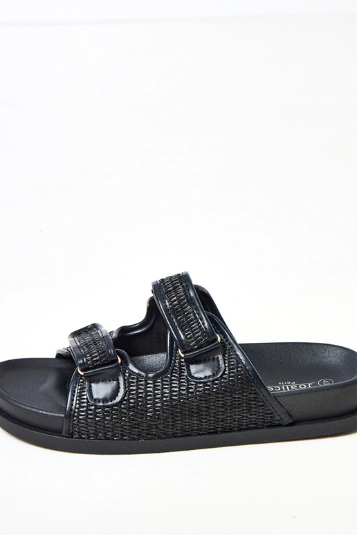 Mustad reguleeritavate rihmadega...