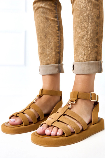 Pruunid rooma stiilis...