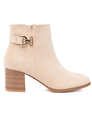 Elegantsed lumesaapad sisse kolorze jasnego beżu 2