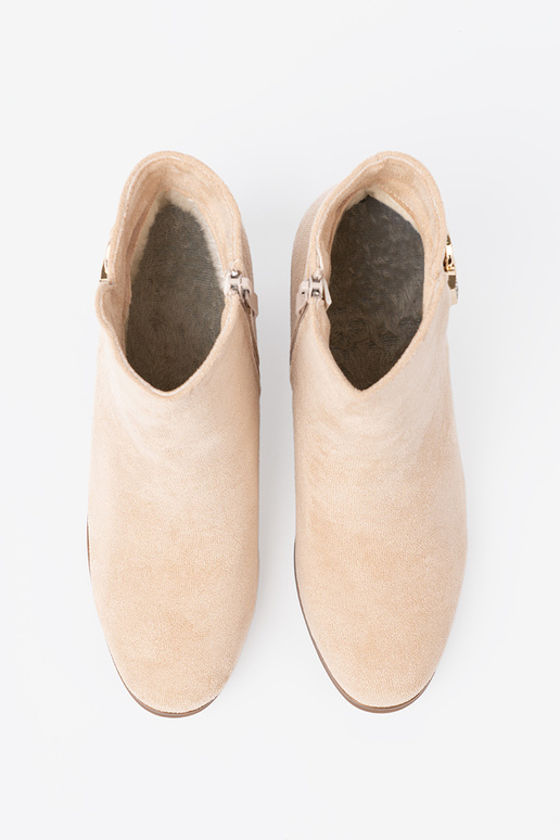 Elegantsed lumesaapad sisse kolorze jasnego beżu