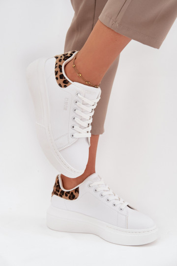 Naisten valged sneakers stiilis kingad platvormiga Big Star SS274247 ja leopardimustriga