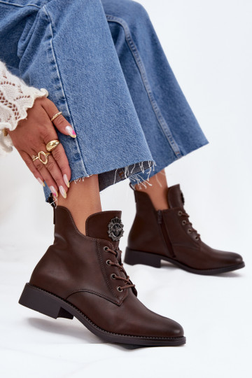 madalad naistesaapad laiade nööridega Koos Ornate Detalem voodriga pruunid värvi Cylira