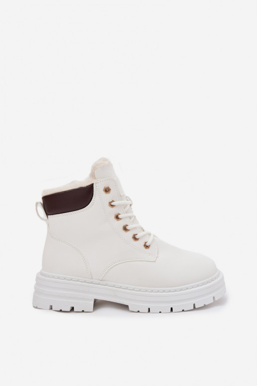 jalanõud Pealiste omad voodriga karusnahaga Lossi juurde valget värvi Tharika