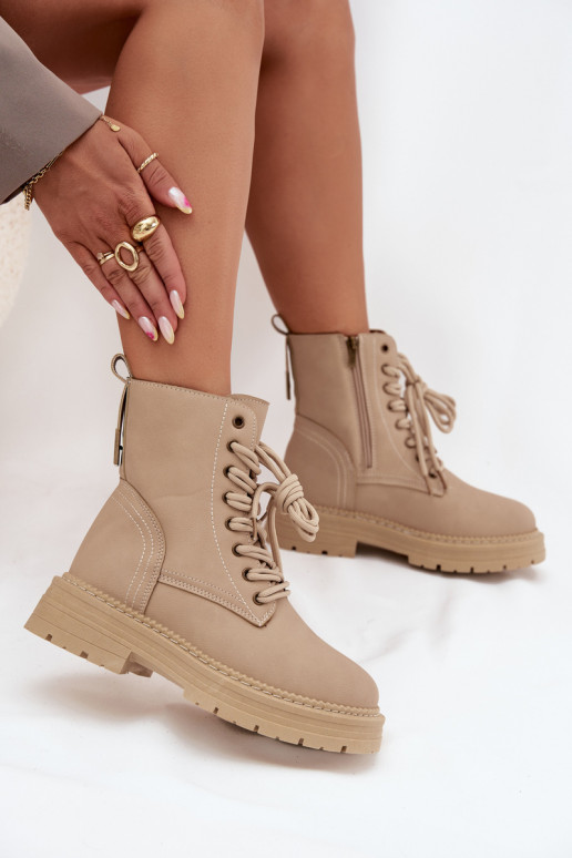 Pealiste omad saapad Lossi juurde beeži värvi Tirina Pealiste omad saapad Lossi juurde beeži värvi Tirina