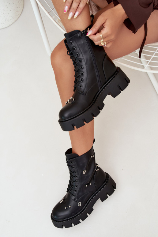 saapad Pealiste omad Kaunistustega voodriga msuud Lunea