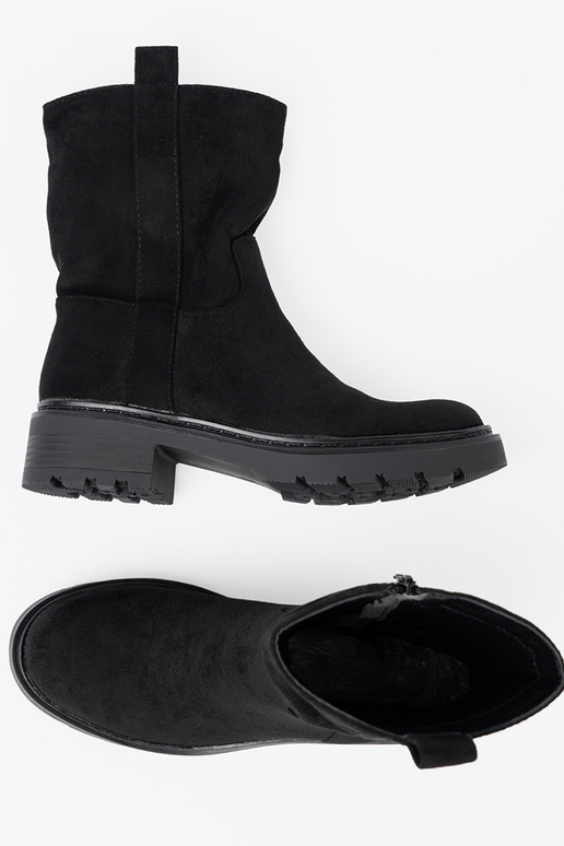 Stiilne lumesaapad pahkluu järgi z grubą, czarną podeszsisseą