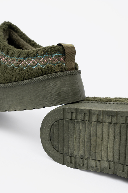 khakivärvi, miękkie kingad a'la Pealiste lumesaapad bez pięty