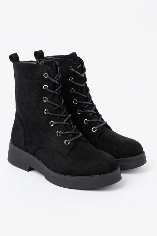 Mugav saapad sisse kolorze must värvm tasasel tallal