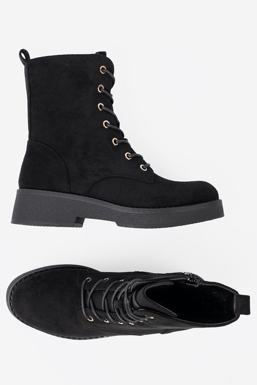 Mugav saapad sisse kolorze must värvm tasasel tallal