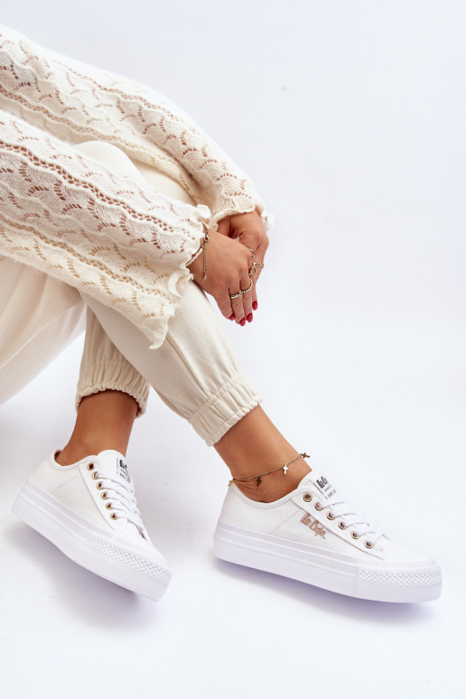 Naistesaapad platvormiga Lee Cooper LCW-24-31-2725 valget värvi