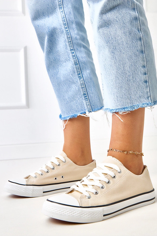 Liivakarva klassikalised naiste...