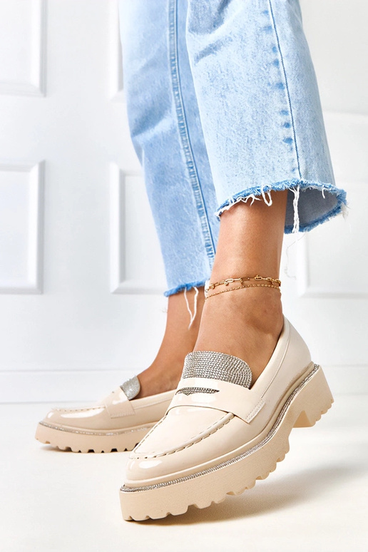 Liivakarva lakknahast mokasiinid...