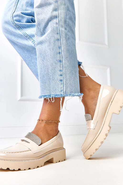 Liivakarva lakknahast mokasiinid...