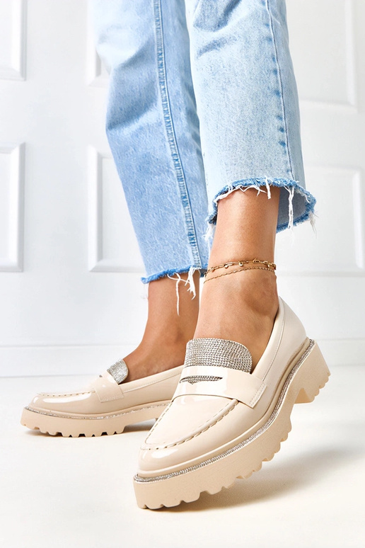 Liivakarva lakknahast mokasiinid...