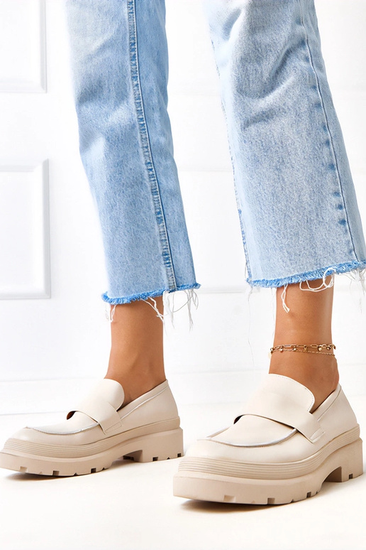 Liivakarva mokasiinid kunstnahast...