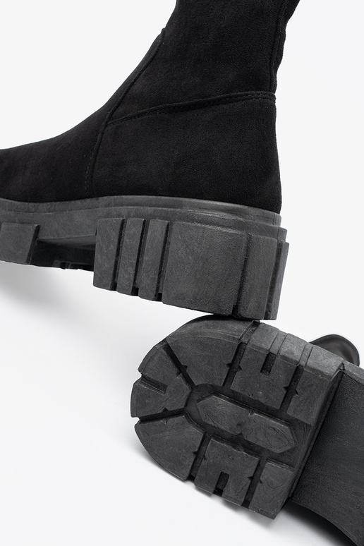 Naisten mustat mokkakengät