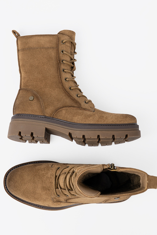 Klassikalise mudeli seemisnahk saapad sisse odcieniu brązu