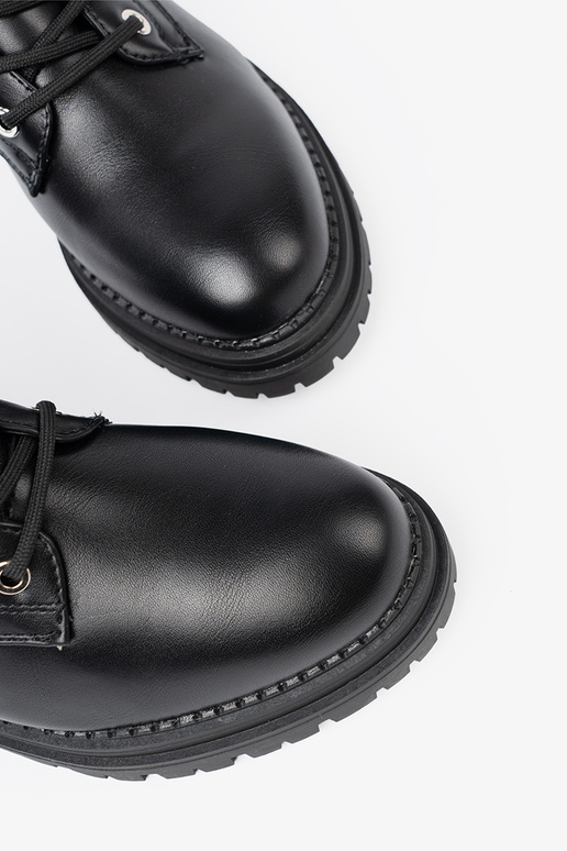 Stiilne Msuud saapad z metalosisseym detalem