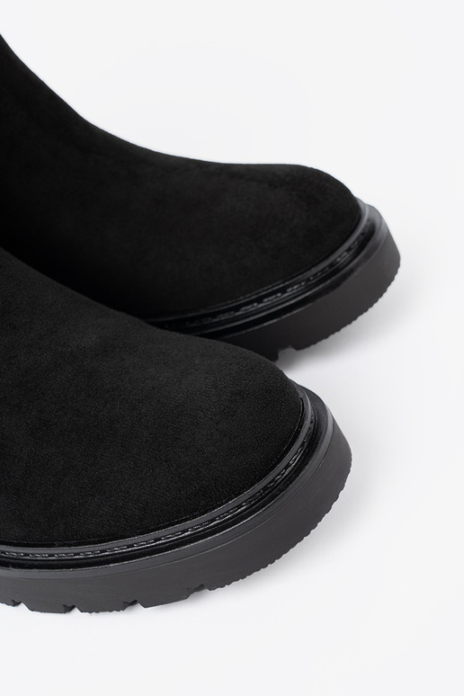 msuud lumesaapad paksul tallal z cholesisseką pahkluu järgi