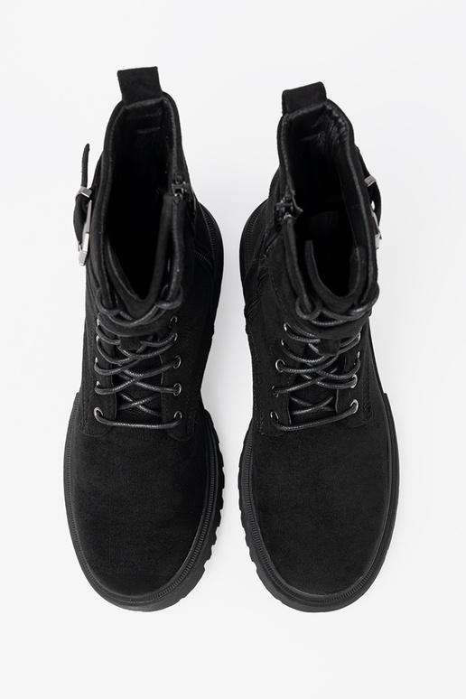 msuud saapad neetide ja pandlaga i nööriminem