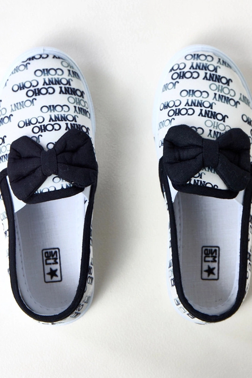 Valged laste kingad koos paelaga Missi