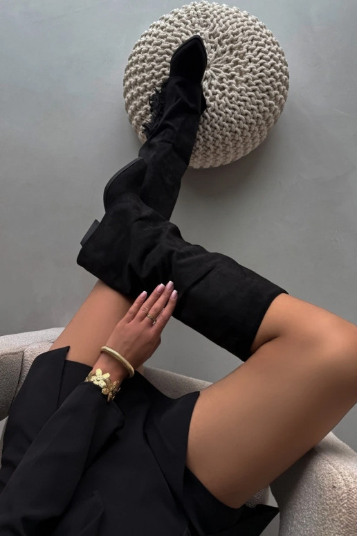 Sisseastutavad naiste pikad kauboistiilis saapad narmaste ja kontsaga, mustad Zalia