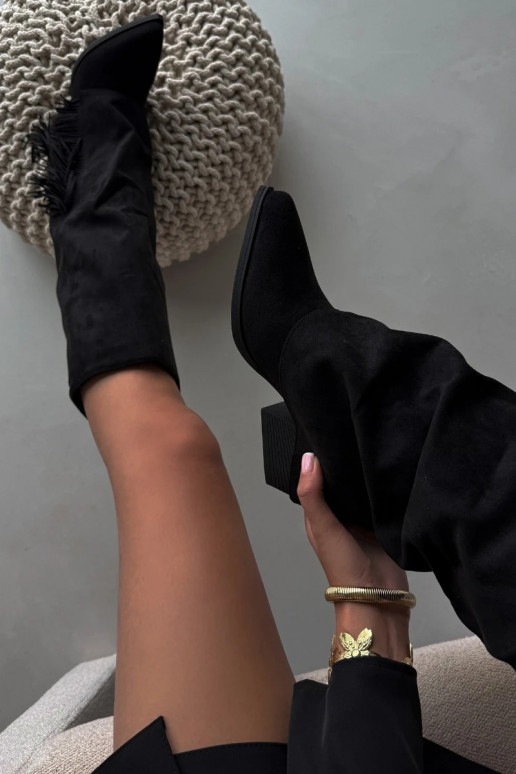 Sisseastutavad naiste pikad kauboistiilis saapad narmaste ja kontsaga, mustad Zalia