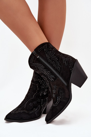 Soojustatud naiste cowboy-stiilis saapad kaunistustega, musta värvi Lelira 2