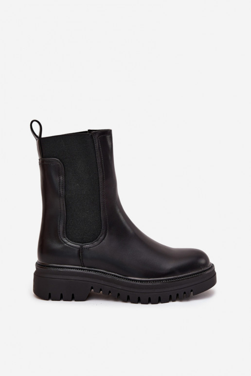 Stiilsed naiselikud saapad platvormiga ja madala kontsaga, sisseastumiseks mudel, musta värviga Ravessa