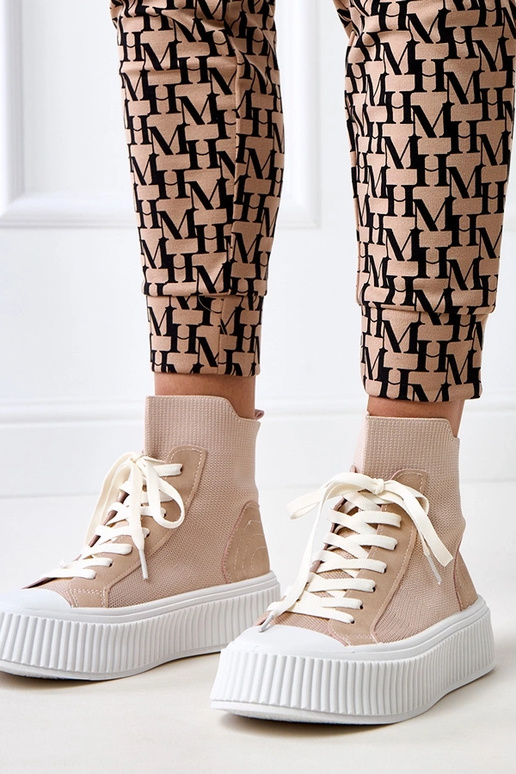 Roosa sisseastumise tüüpi ketsid...