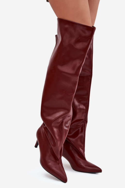 naiste pika säärega saapad kõrge jämeda kontsaga Slip-on bordoo-värvi Sellel onvilla