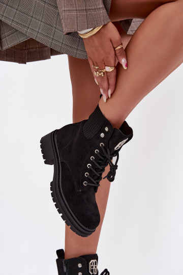 saapad Pealiste omad voodriga Kaunistustega msuud Olivira