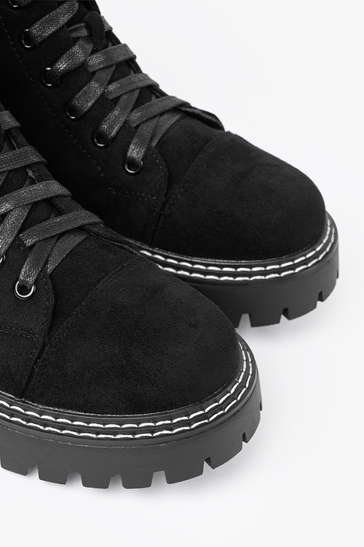 msuud pitsitud lumesaapad z błyszczącym südam