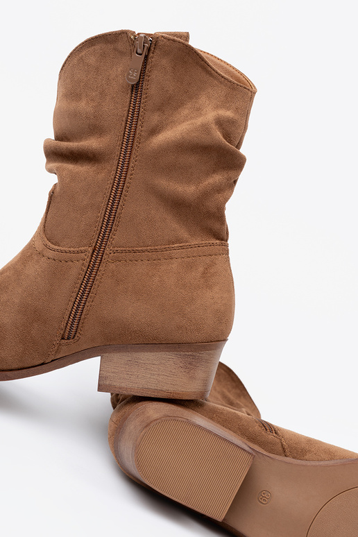 pruunid värvi naiste saapad o klasycznym kroju pruunid värvi naiste saapad o klasycznym kroju