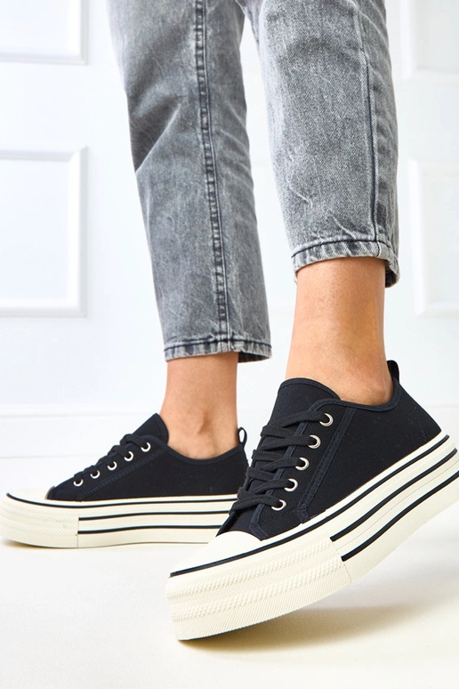 Mustad platvormi tossud Talah Mustad platvormi tossud Talah