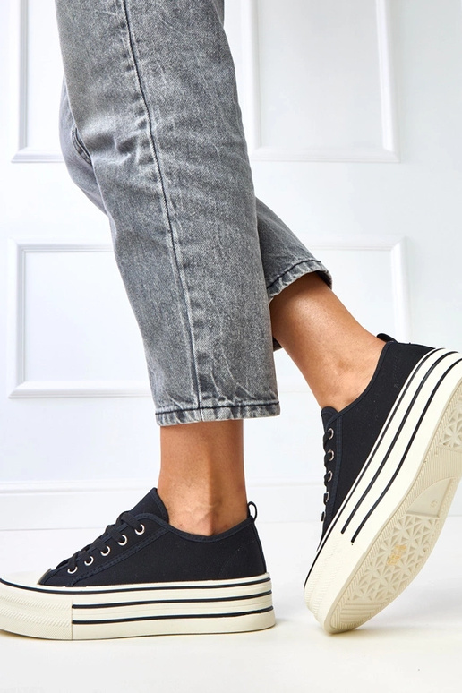 Mustad platvormi tossud Talah Mustad platvormi tossud Talah