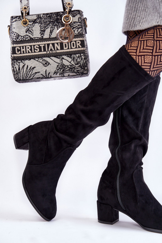 Klassikalise mudeli seemisnakhsed pika säärega saapad msuud Harpen Klassikalise mudeli seemisnakhsed pika säärega saapad msuud Harpen