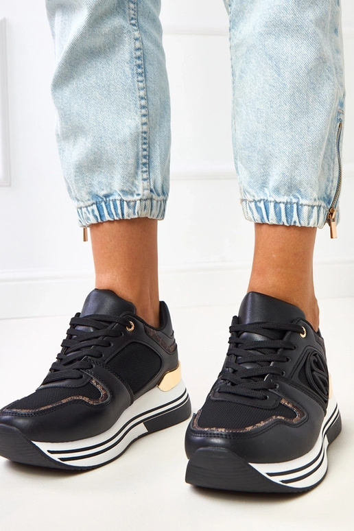 Mustad platvormi tossud kuldse...