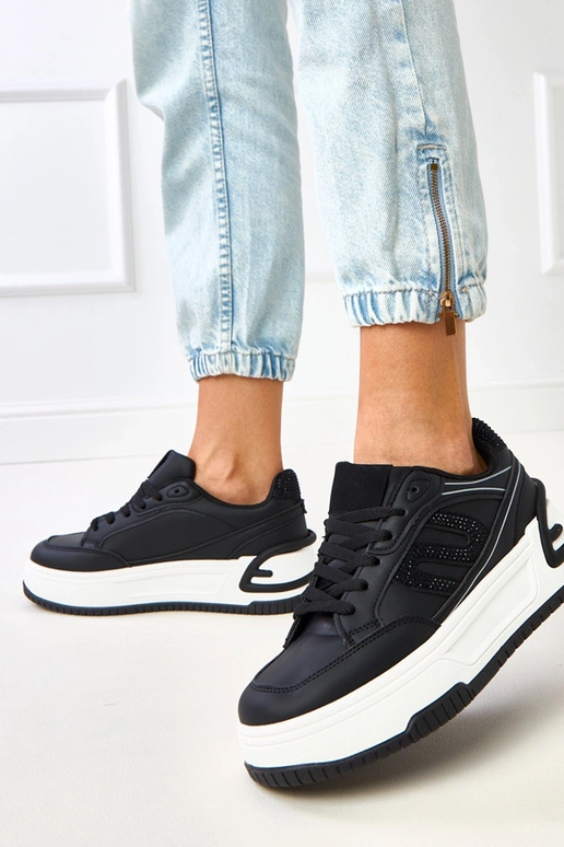 Mustad platvormi tossud tsirkoonidega... Mustad platvormi tossud tsirkoonidega...