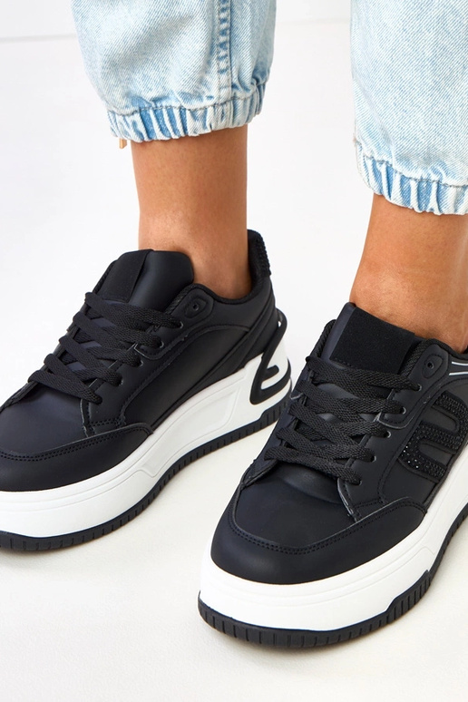 Mustad platvormi tossud tsirkoonidega... Mustad platvormi tossud tsirkoonidega...