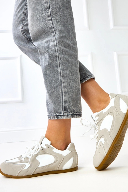 Valge-beez sportlikud jalanõud... Valge-beez sportlikud jalanõud...