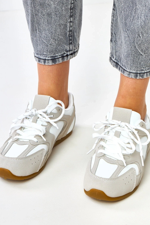 Valge-beez sportlikud jalanõud... Valge-beez sportlikud jalanõud...