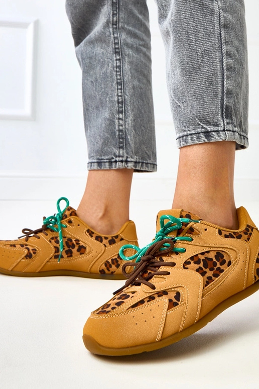 Leopardimustrilised sportlikud... Leopardimustrilised sportlikud...